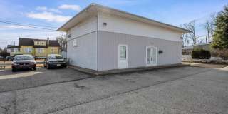 901 CROWN POINT Road Gallery 1