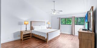 2442 Windsor Way Court Gallery 27