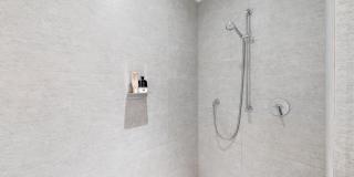 15 Morris Avenue Gallery 19