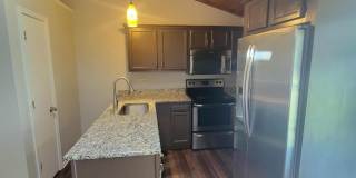 577 El Paseo Place Gallery 3