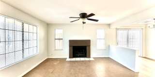2112 Venus Avenue Gallery 1