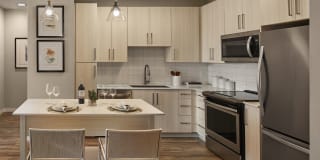 AVE Tampa Riverwalk Gallery 3