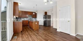 Beautiful 4BR Home in Charlestowne Place Gallery 8