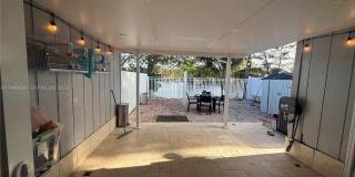 328 NW 47th St Gallery 11