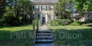 5304 Springlake Way Gallery 1