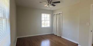 3 bedroom home near Wire Park Gallery 27