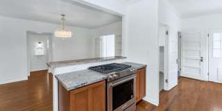 114 W Windsor Avenue Gallery 14