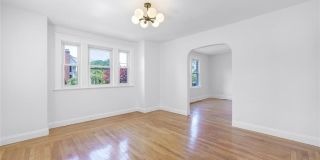 135 E Linden Avenue Gallery 17