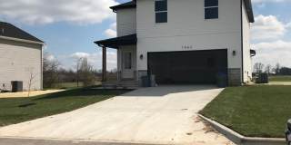 Executive Rental -  4 Bedroom 3 Baths Gallery 1