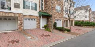 25 Rosewood Ave. Gallery 1