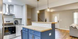 3032 BISCAYNE COURT Gallery 13