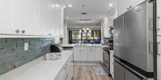 6082 SE Landing Way Gallery 9