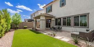 3746 E EARLL Drive Gallery 30