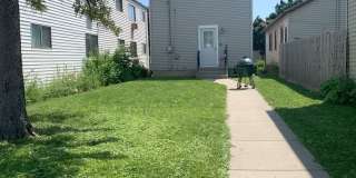 Bayview 2-bedroom loft style house, hardwood floors, AC, parking, fireplace Gallery 19