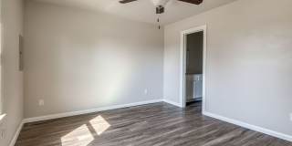 Pet-Friendly 3-Bed Home – Move-In Ready with Garage Gallery 18