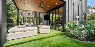 1610 NE 4th Pl 1610 NE 4th Pl Gallery 48