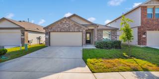 Charming 3-Bedroom Home in the Desirable Silos Community Gallery 1