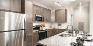 Vintage Hunters Crossing Apartments Gallery 3