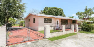 731 NW 175th Dr 731 NW 175th Dr Gallery 1
