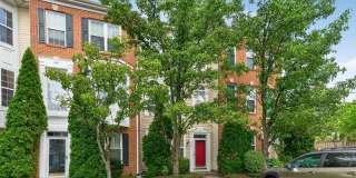 932 HARRISON CIR Gallery 1