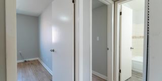 1415-1425 Kingston Street Gallery 18