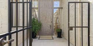 1408 Tamarisk West Street Gallery 26