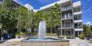 NoHo Flats Gallery 12