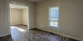32 Custer Avenue - 1 Gallery 3