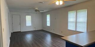 3 Bedroom, 1 Bath, Arab City Schools Gallery 1