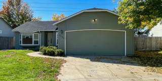 3375 East Aubrietta Court 3375 East Aubrietta Court Gallery 1