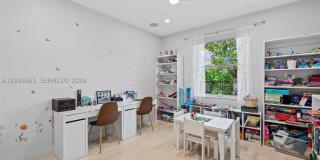 2498 Eagle Run Dr Gallery 35