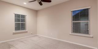 102 MAGNOLIA CREEK Walk Gallery 37