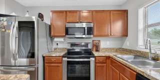 Available June 15th! 3BR Home in Tavares with Huge Backyard Gallery 14