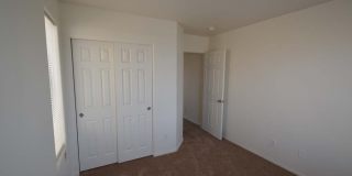 Spacious 3-Bedroom Henderson Home with Dual Garages! Gallery 29