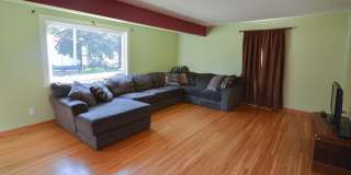 Great NE Rochester Home Near Quarry Hill & Silver Lake! Gallery 6
