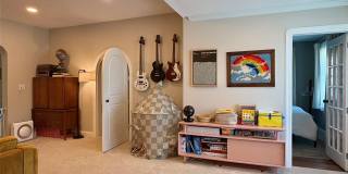 646 W Beech Street Gallery 20