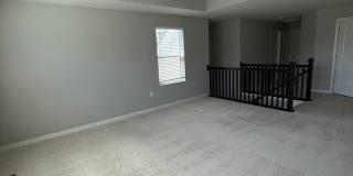 Stunning Westerville Condo with Loft | 2,086 Sq Ft | Garage | Move-In Ready Gallery 17