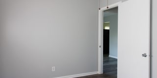 2517 Villa Avenue Gallery 11