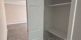 4003 Carlton Ave Gallery 23