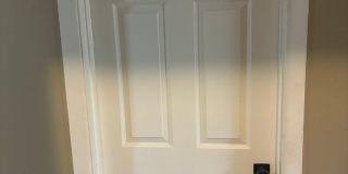 Charming and cozy 1st floor 2.5 bedroom. 1 bath Gallery 17