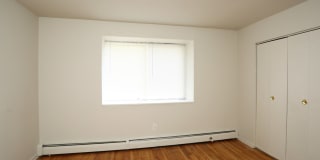 Oakland Gardens Apartments Gallery 12