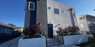 1344 W 37th Place - Co-Living Gallery 4