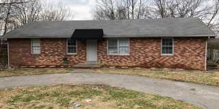 4 bedroom near WKU!  New Cabinets and countertops.  New windows and paint. Gallery 1