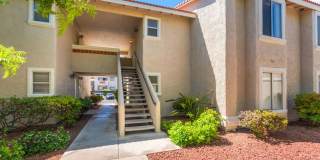 Charming Condo with new carpet & paint, located just minutes away from Summerlin! Gallery 1
