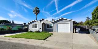 3 bedroom 2 bath near schools and parks Gallery 1
