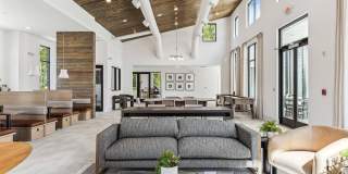 Accent Suwanee Creek Gallery 16