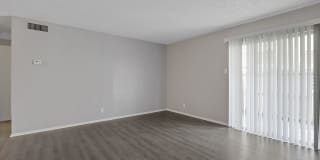 Maverick on Gilmer Gallery 52