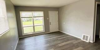 Three bedroom home for rent! Gallery 8