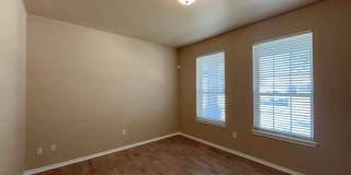 9850 Gazelle Ford Gallery 11