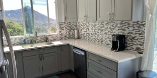 Beautifully fully furnished standalone 2-bedroom, 2-bathroom unit with breathtaking views! Gallery 4